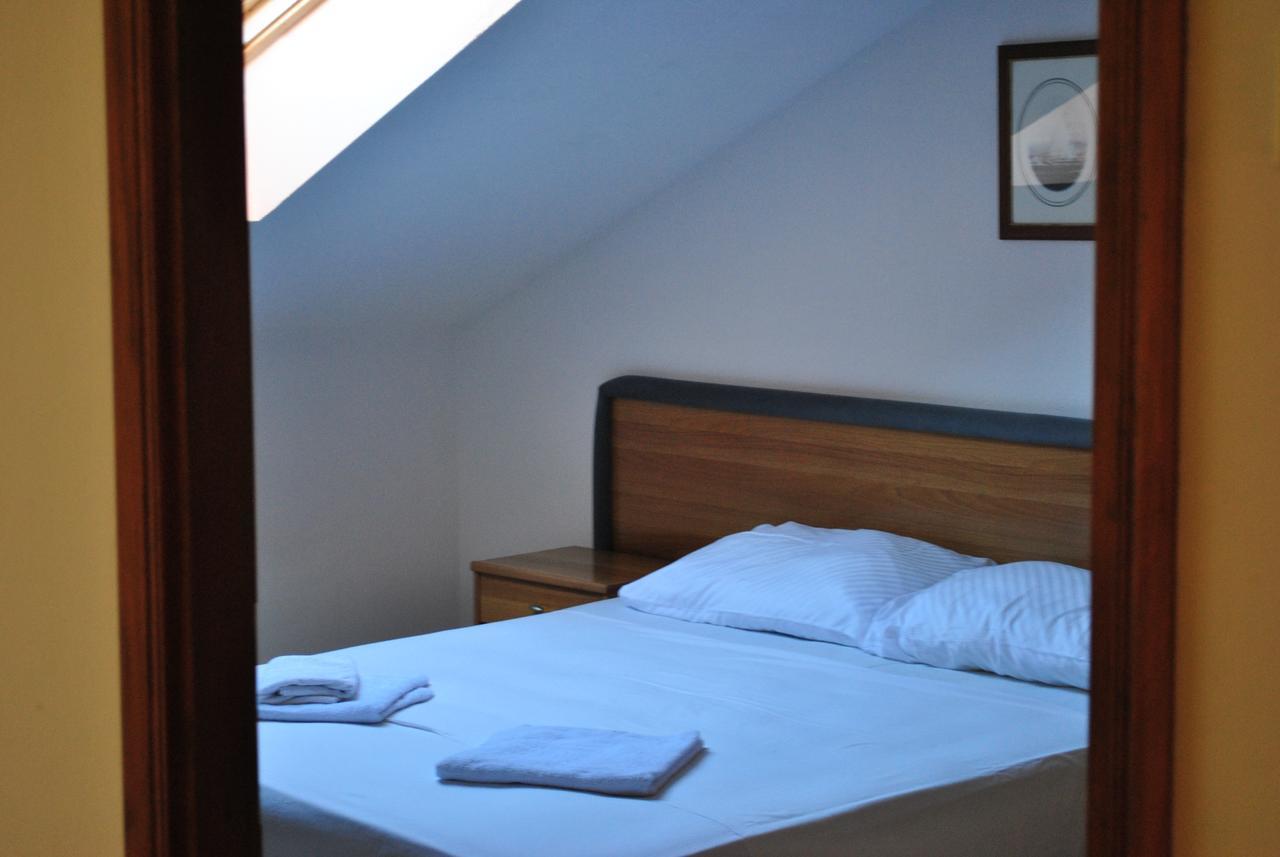 Promenade Bed and Breakfast Μεντουλίν Εξωτερικό φωτογραφία