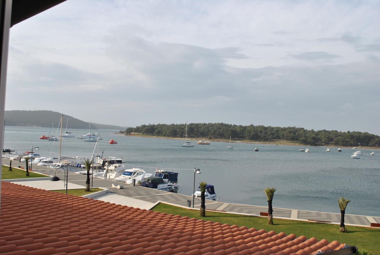 Promenade Bed and Breakfast Μεντουλίν Εξωτερικό φωτογραφία