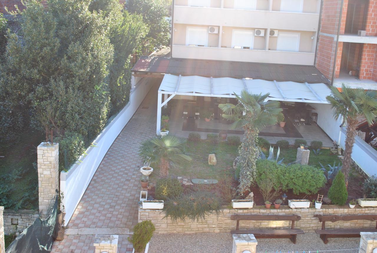 Promenade Bed and Breakfast Μεντουλίν Εξωτερικό φωτογραφία