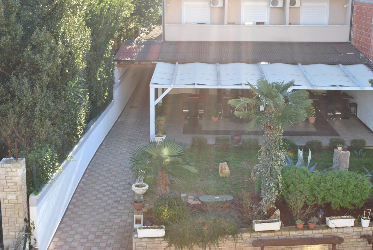 Promenade Bed and Breakfast Μεντουλίν Εξωτερικό φωτογραφία