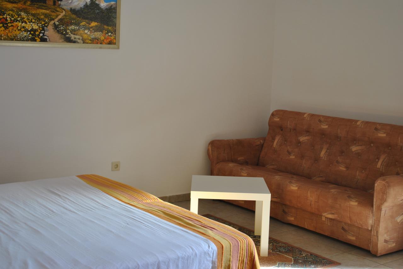 Promenade Bed and Breakfast Μεντουλίν Εξωτερικό φωτογραφία