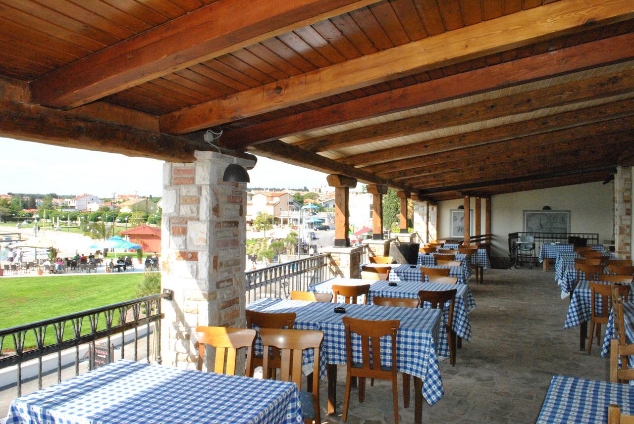 Promenade Bed and Breakfast Μεντουλίν Εξωτερικό φωτογραφία